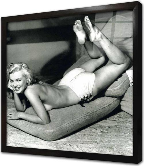 Siyah Beyaz Marilyn Monroe Çerçeveli Cam Tablo