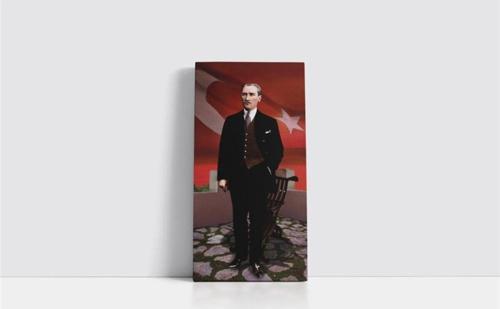 Türk Bayrağı Önünde Atatürk Çerçeveli Mdf Tablo 30x60 cm