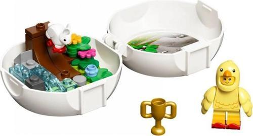 853958 Chicken Skater Pod