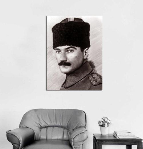 Kalpaklı Atatürk Portresi Sepya Kanvas Tablo 50x70 cm 50x70 cm