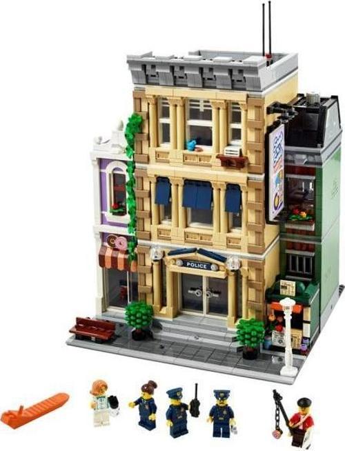 Classic Creator Expert 10278 Police Station +18 Yaş (2923 Parça)