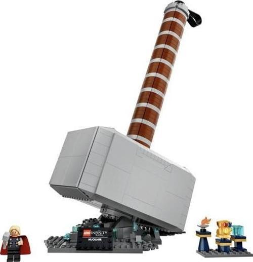 Marvel Thor#un Çekici 76209 +18 Yaş (979 Parça)