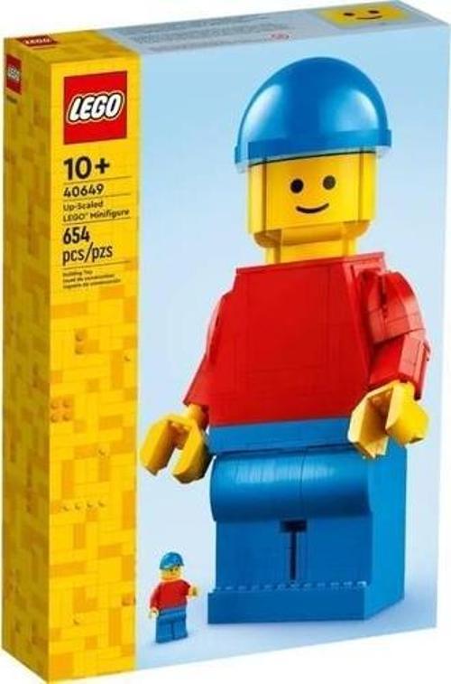 Classic ICONIC 40649 Dev Minifigürü (654 Parça)