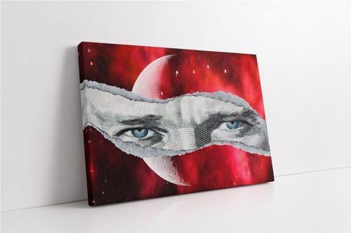 Türk Bayrağı Ve Atatürkün Gözleri Kanvas Tablo