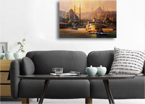 Yağlı Boya Istanbul Eminönü Sahilinde Vapur Kanvas Tablo 60x90 cm B-16-342 60x90 cm