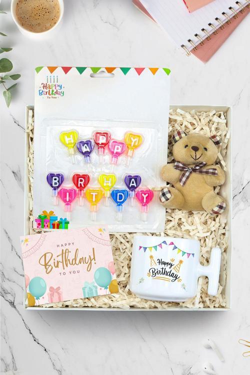 Bithday Tasarımlı T Kupa & Ayıcık Anahtarlık & Happy Birthday Mum Hediye Seti