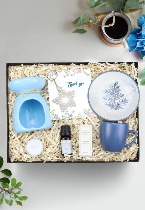 Buhurdanlık & Buhurdanlık Esansı & Türk Kahvesi Fincanı & İnci Yıldız Anahtarlık Hediye Seti