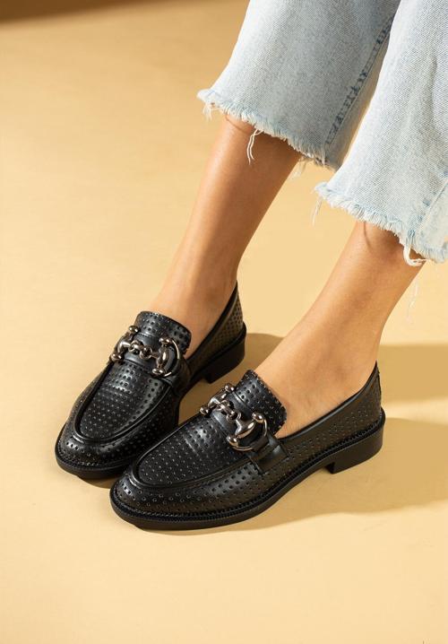 Metal Tokalı Rahat Kalıp Kadın Loafer 024-785-24