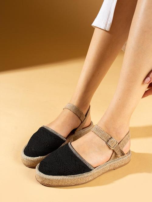 Tokalı Hasır Desenli Comfort Taban Triko Kadın Sandalet 67-102-24