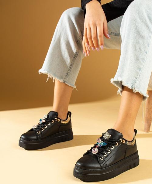 Poli Anatomik Taban Taş Detay Bağcıklı Kadın Sneaker 36-177-24