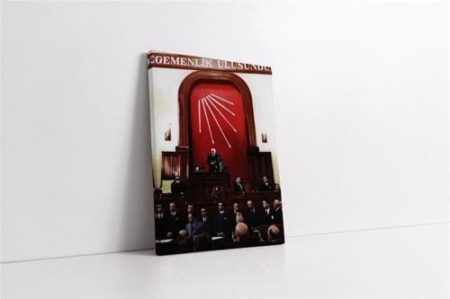 Atatürk Mecliste Konuşma Yaparken Kanvas Tablo