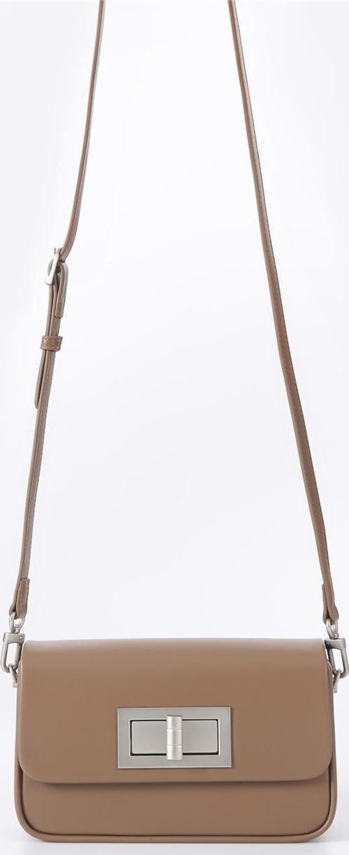 ÇÇS 17570 OMUZ ÇANTASI