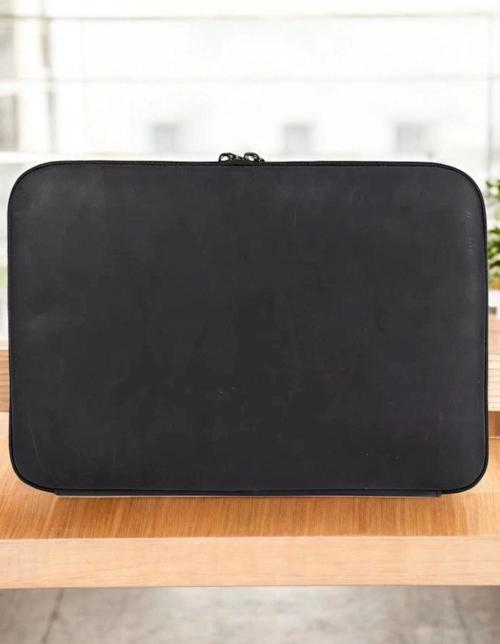 Macbook Air Pro 13 & 13.3 İnç Hakiki Deri Siyah Laptop Kılıfı