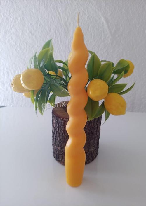 Sarı İtalyan Burgulu Şamdan Mumu Doğal Kokulu Uzun Çubuk Konik Burgu Spiral Mum Dekoratif 1 Adet