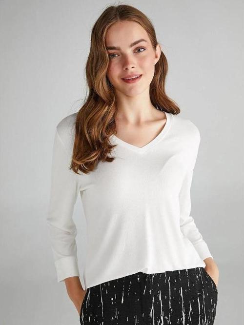 Kadın T-shirt B00018