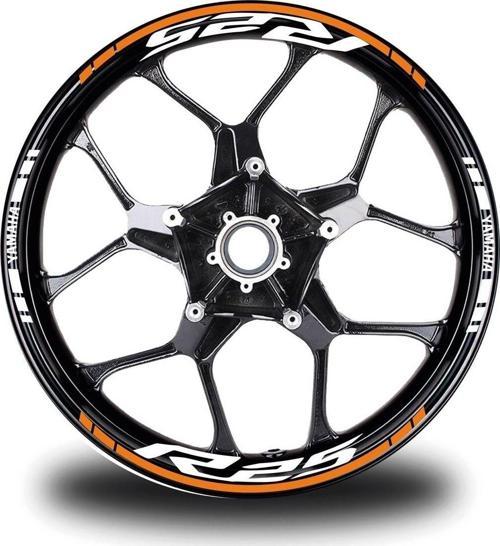 Depo Üstü Ve Orta Çizgi Yamaha Mt-09 Sticker Etiket Modeli