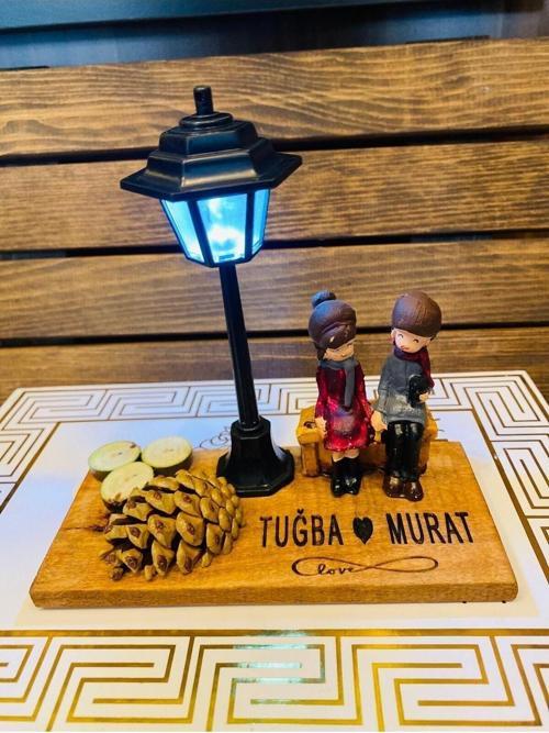 Evlilik Yıldönümü Sevgililer Günü Hediyesi Sevgiliye Konsept Hediye Iki Ihtiyar Işıklı El Yapımı