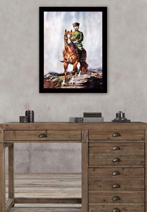 Siyah Çerçeveli Atatürk Tablosu 55 cm x 75 cm