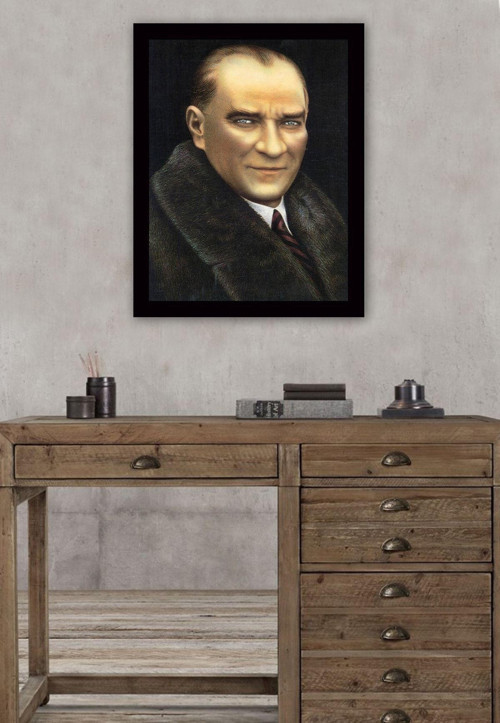 Siyah Çerçeveli Atatürk Tablosu 55 cm x 75 cm