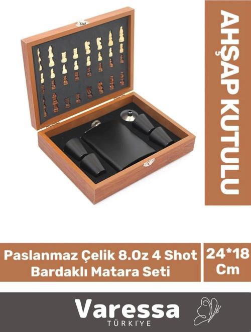 Premium Paslanmaz Çelik 8.Oz 4 Shot Bardaklı Ahşap Kutulu Satrançlı Alkol Deri Matara Seti 24*18 Cm