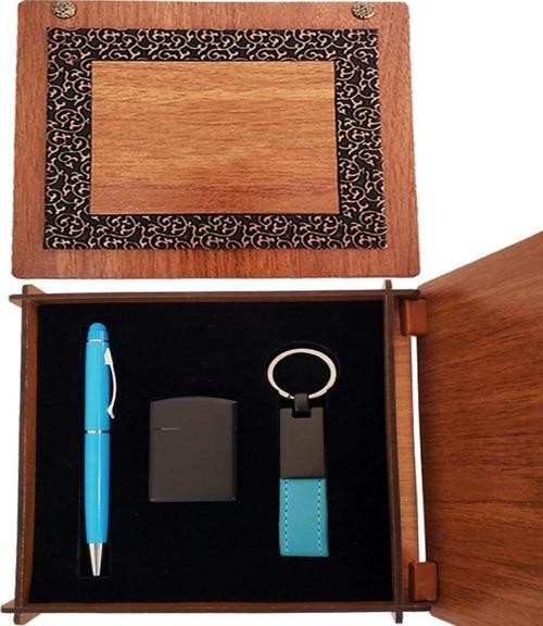 Ahşap Kutulu Çakmak ve Mavi Kalem Anahtarlık Set