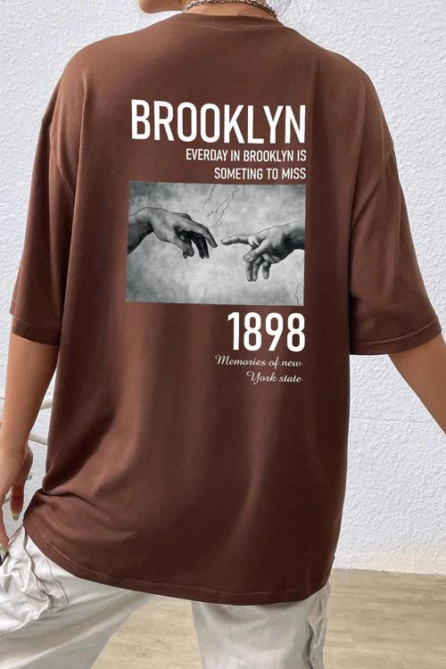 Unisex 1898 Brooklyn Baskılı T-shirt