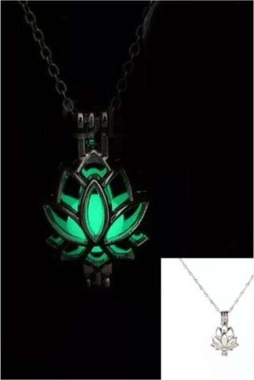 Gece Parlayan Lotus Kolye