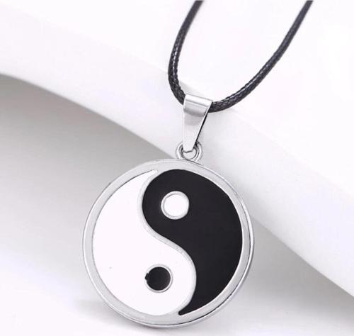 Naruto Japon Anime Kolye Unisex