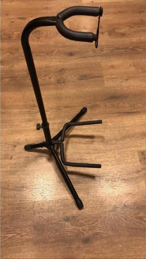 Gitar - Bağlama Standı Gitar - Bağlama Sehpası Gitar - Saz Standı Sehpası