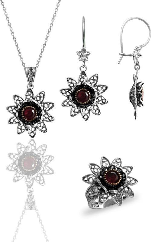 Gümüş kök yakut taşlı nilüfer modeli telkari işlemeli kolye küpe ve yüzük üçlü set