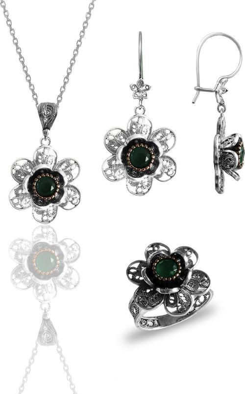 Gümüş kök zümrüt taşlı gül modeli telkari işlemeli kolye küpe ve yüzük üçlü set