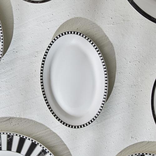 Damalı Küçük Porselen Kayık Tabak 20 cm