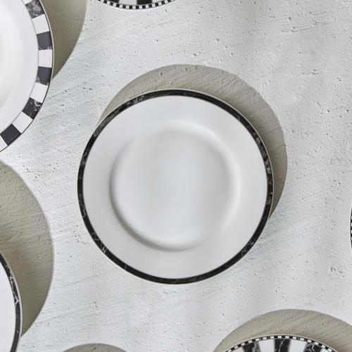 Damalı Çizgi Porselen Pasta Tabağı 19 cm