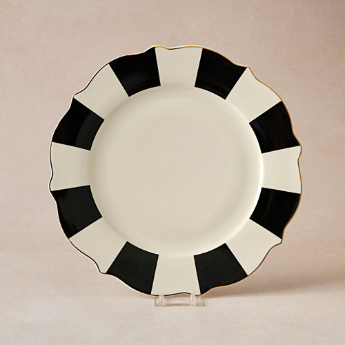 New Romantic Kalın Çizgili Pasta Tabağı 21 cm Siyah