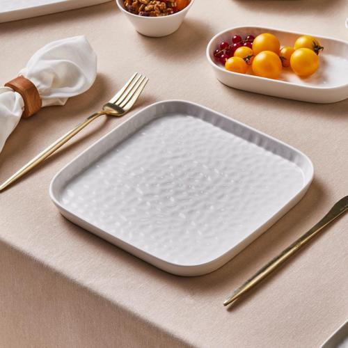 x Refika Bembeyaz Pasta Tabağı 22 cm