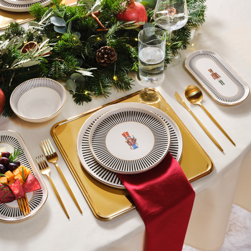 New Year Yılbaşı Nutcracker 8 Parça 2 Kişilik Yemek Takımı