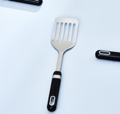 Mastermaid Oluklu Spatula Siyah 33,4 Cm