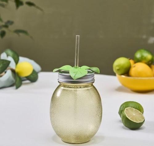 Limon Transparent Pipetli Su Şişesi 700 Ml