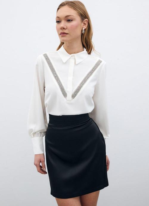 Şerit Aksesuarlı Bluz - Ekru