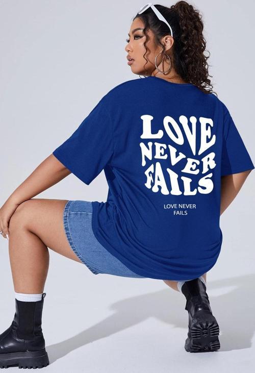 Unisex Love Never Fails Baskılı T-shirt