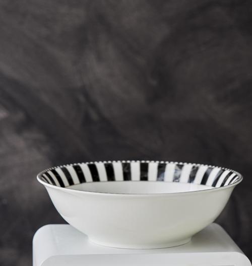 Damalı Porselen Salata Kasesi 23 Cm