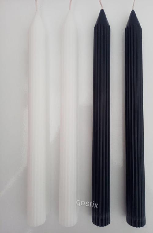 Yılbaşı Özel Serisi 4'lü Siyah Beyaz Şamdan Doğal Kokulu Soya Mumu Yeni Yıl Noel Uzun Çubuk Konik Mum