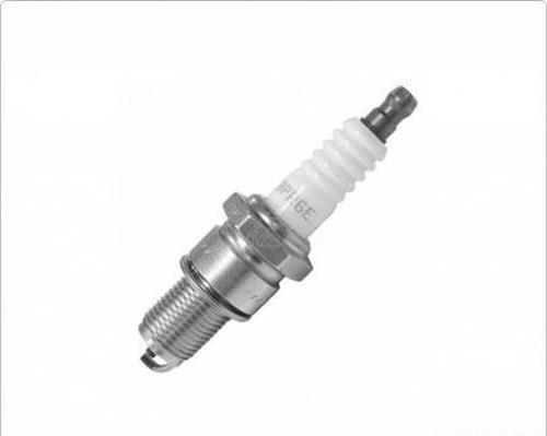 Dört Zamanlı Motoru Bujisi Uzun Pasolu + Buji Anahtarı Hediye