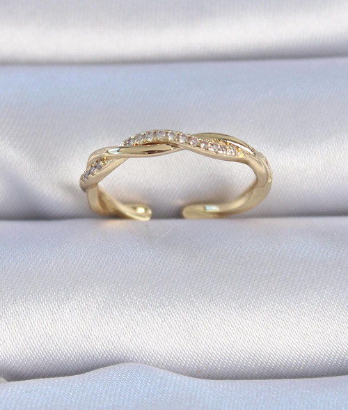 Pirinç Gold Renk Zirkon Taşlı Sarmal Model Kadın Yüzük