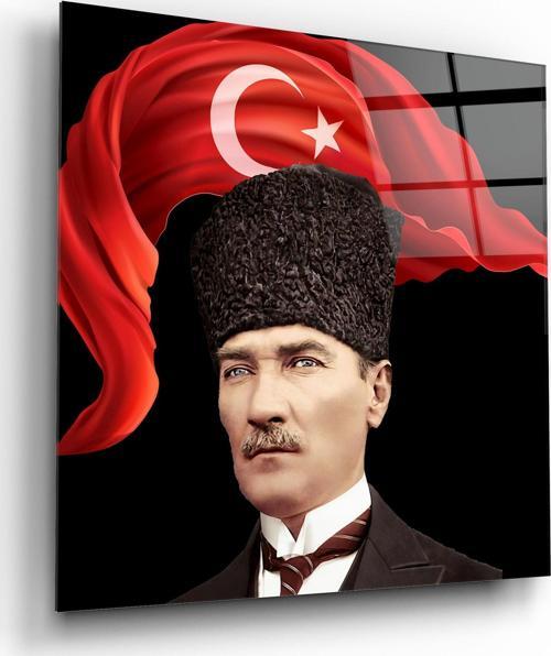 Atatürk ve Bayrak Cam Tablo | Hediyelik, Dekoratif, Ofis, Mutfak 