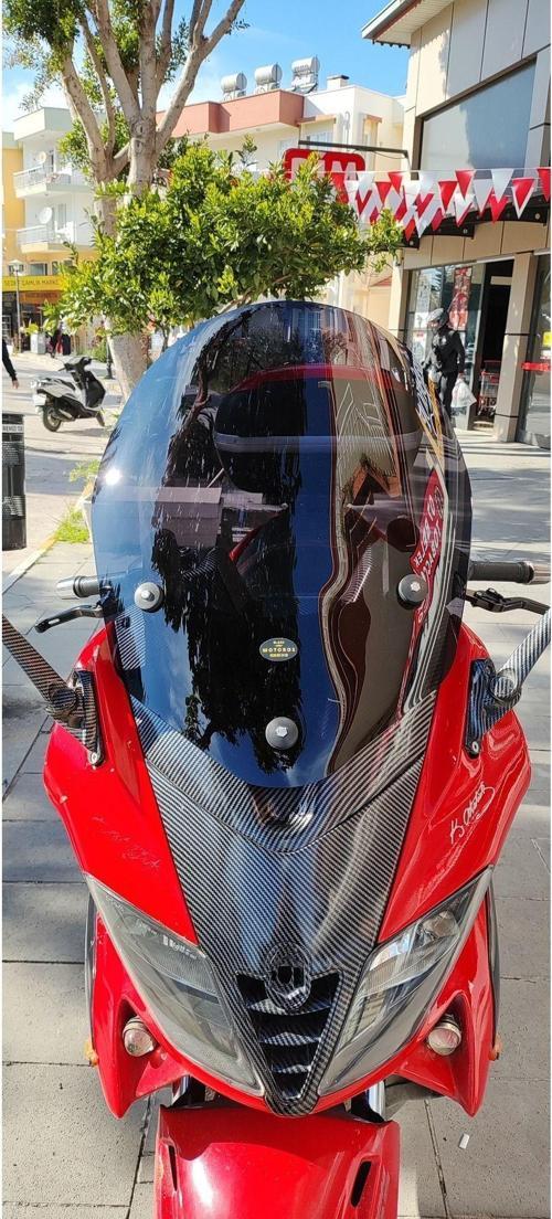 Gilera Nexus 500 Siperlik Ön Cam 2004 2008 Model 58cm Siyah Renkli 4mm