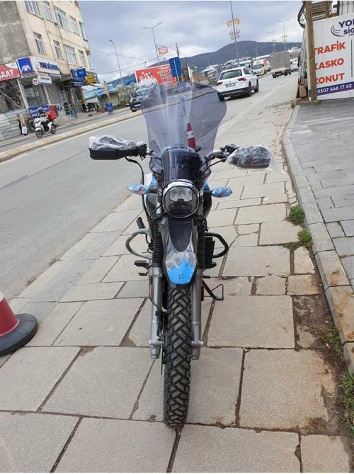 Hero X Pulse Siperlik Ön Cam 2020 2024 Model 46cm Açıkfüme Renkli 4mm UZUN CAM
