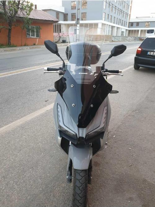 Motolüx Wow Siperlik Ön Cam 2023 2024 Model 78cm şeffaf Renkli 4mm UZUN CAM
