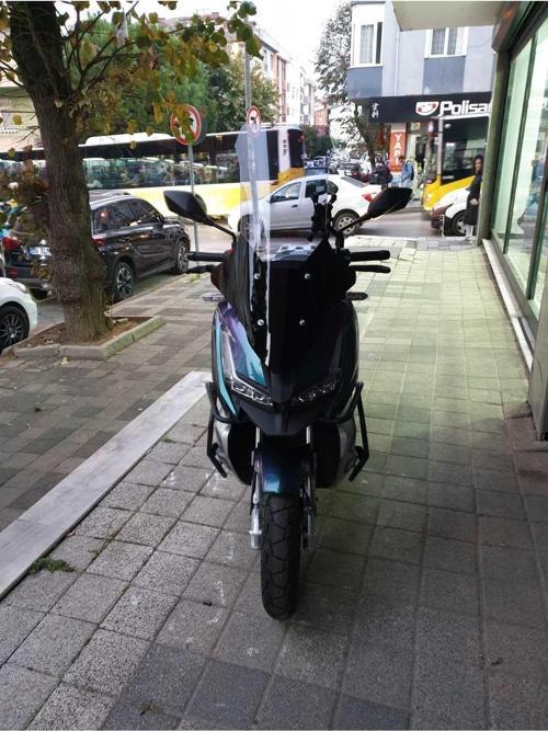 Barossa ADV 125 Siperlik Ön Cam 2024 Model 78cm Açıkfüme Renkli 4mm UZUN CAM