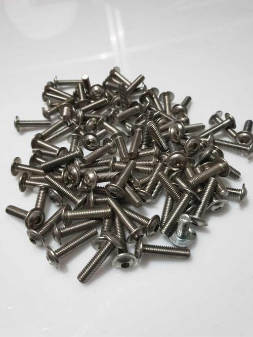 Motosiklet Camı Vida seti 5×2.5cm (100 Adet) Krom Renkli